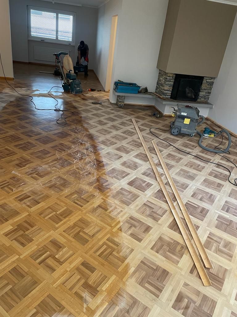 Ponçage parquet + Traitement huile parquet à Sion